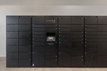 Black mailboxes1